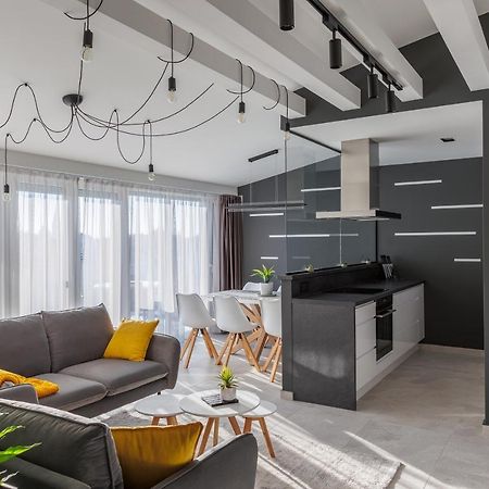 Noir Hotel - Penthouse Apartman Сегед Экстерьер фото