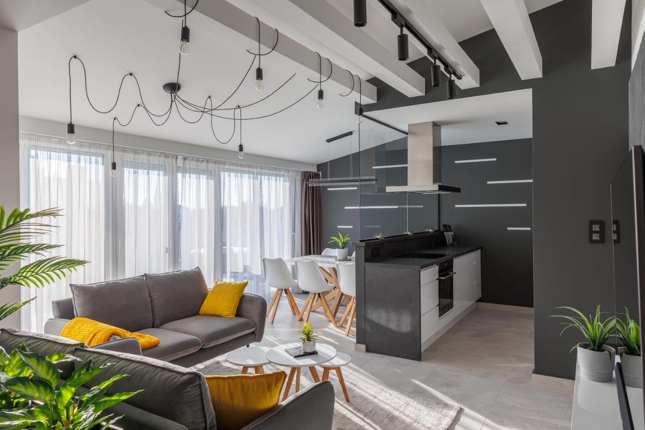 Noir Hotel - Penthouse Apartman Сегед Экстерьер фото