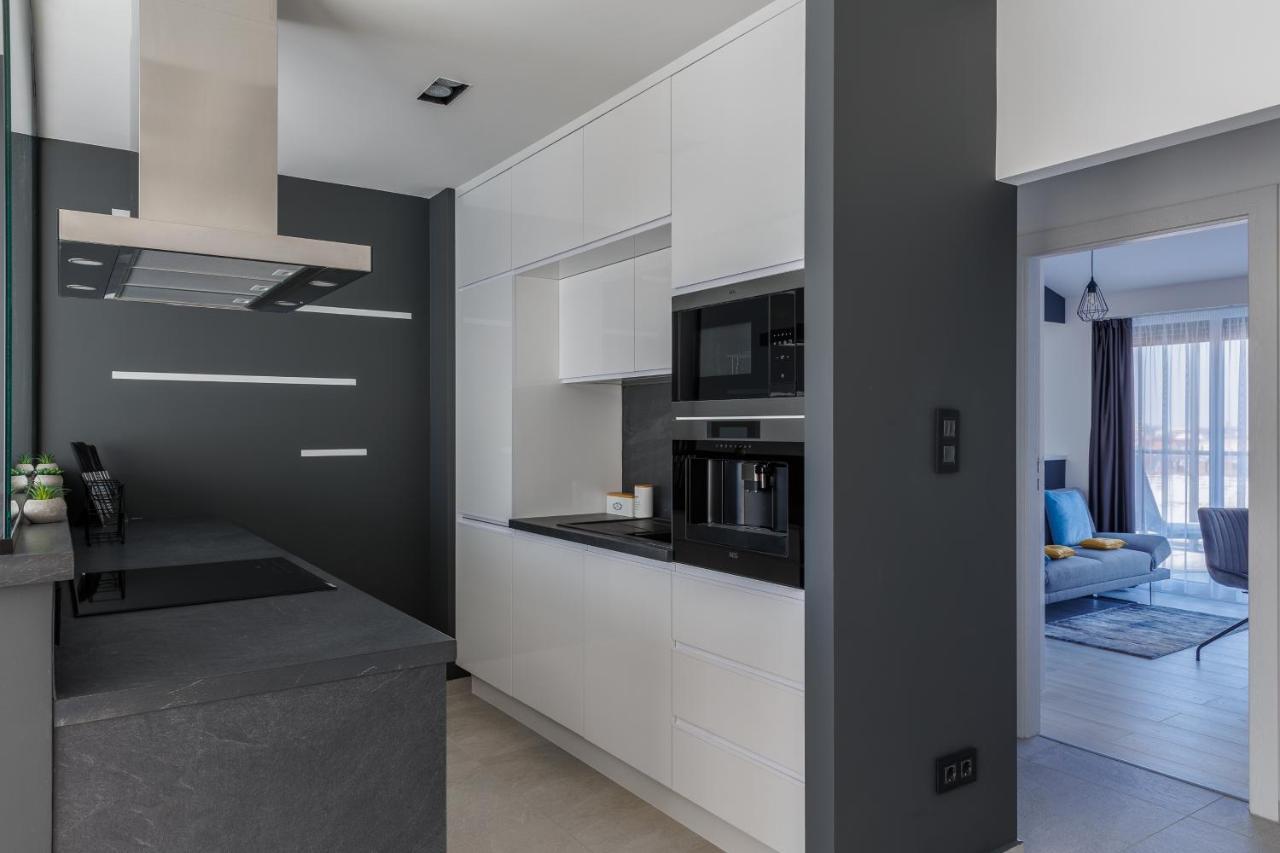 Noir Hotel - Penthouse Apartman Сегед Экстерьер фото