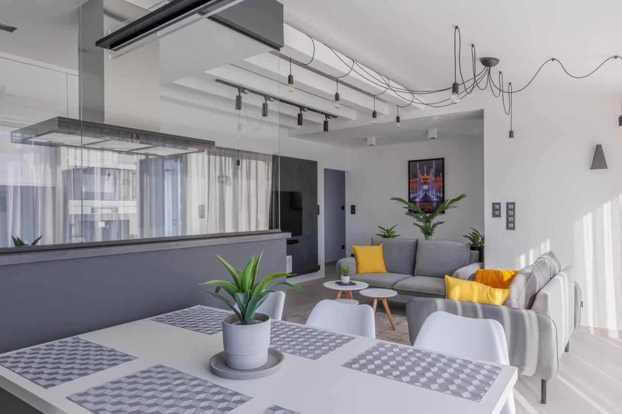 Noir Hotel - Penthouse Apartman Сегед Экстерьер фото